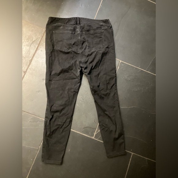 Torrid Women’s Black Super Soft Jegging Size 20R Pants - Picture 2 of 2